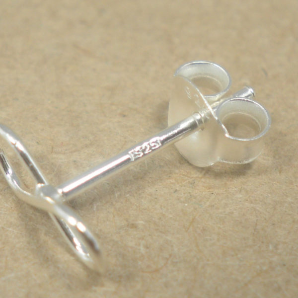 infinity-stud-925-stemp-earrings