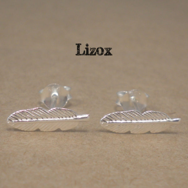 lizox-silver-feather-earrings