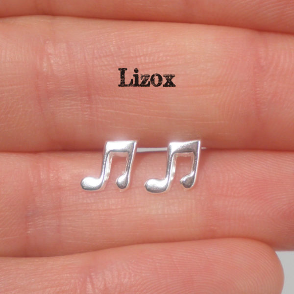 lizox-sterling-silver-music-note-earrings