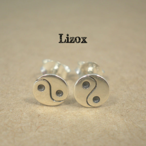 lizox-sterling-silver-tai-chi-ear-posts